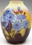 Galle Vase with Daisies Design